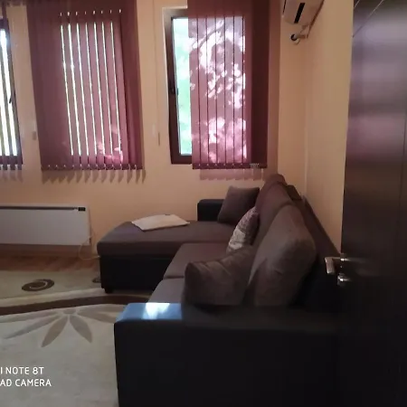 Borov Park 1 * Velingrad